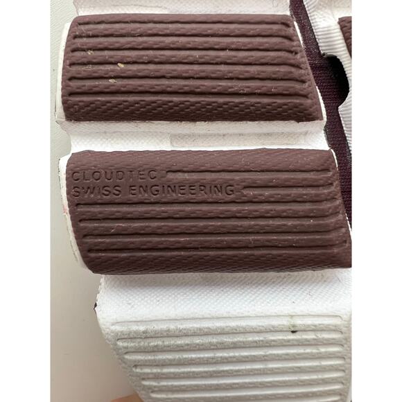 On Cloud Tec Athletic Running Sneakers 19.99196 Ox Shadow Maroon Size M8 Unused - Picture 9 of 10